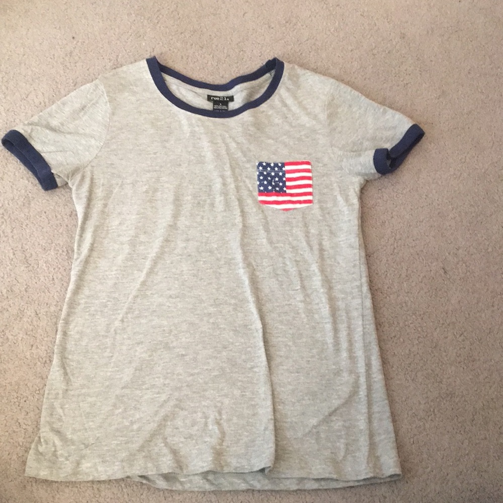 Comfy fitting T-shirt